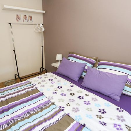 Modern Apartment With Free Parking Novi Sad Bagian luar foto